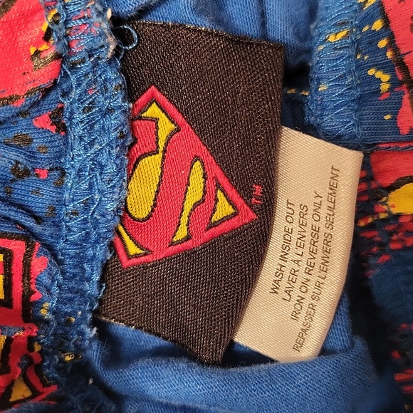 Two pair of Spiderman two piece pajamas - Picture 4 of 10